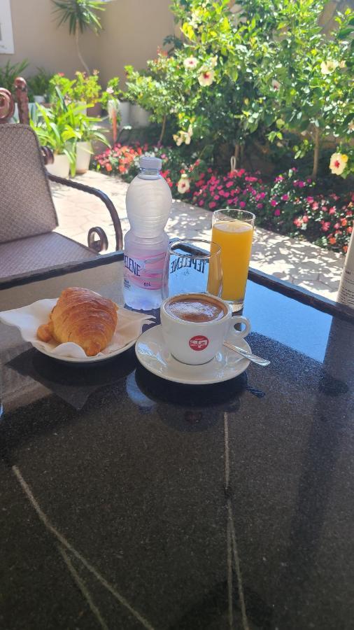 Hotel Noel Avlonya Dış mekan fotoğraf